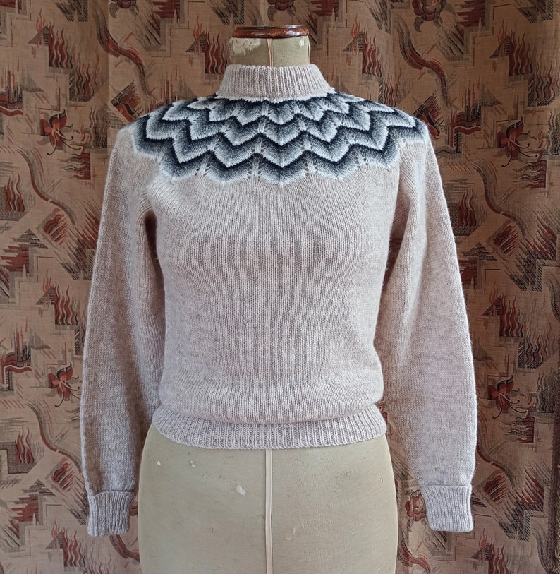 Vintage 1980s 50s 40s Style Shetland Wool Jumper Sweater Beige Natural Fair Isle Knitwear NOS Deadstock image 1