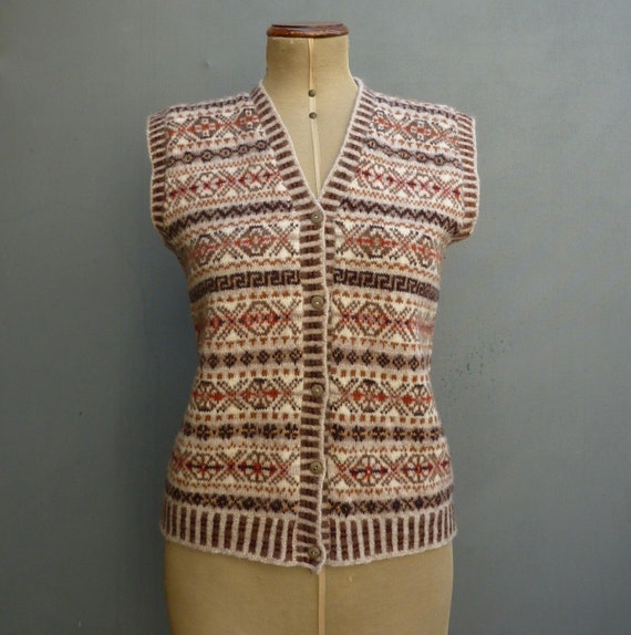 Vintage 1950s Hand Knitted Fairisle Waistcoat Jer… - image 1