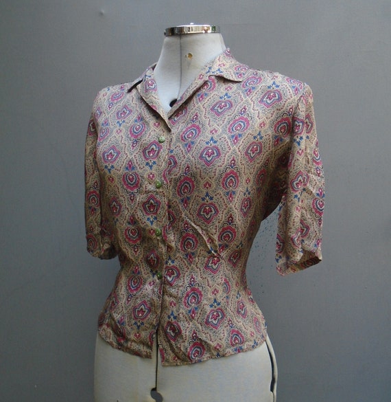 Superb Vintage 1940s Blouse Taupe Gold Beige Raspb