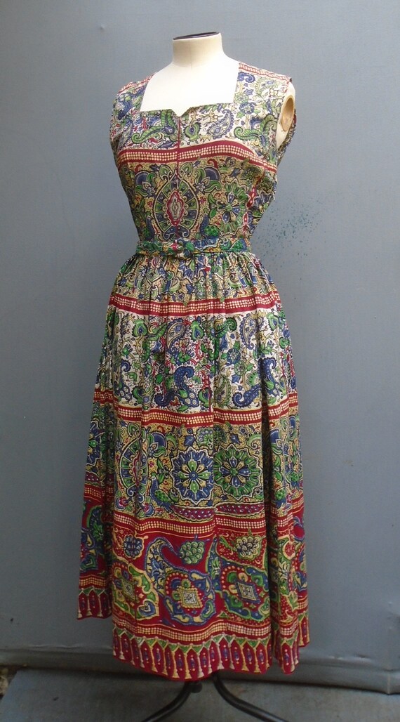 Vintage 1950s Dress Bold Print Red Green Blue Cot… - image 4