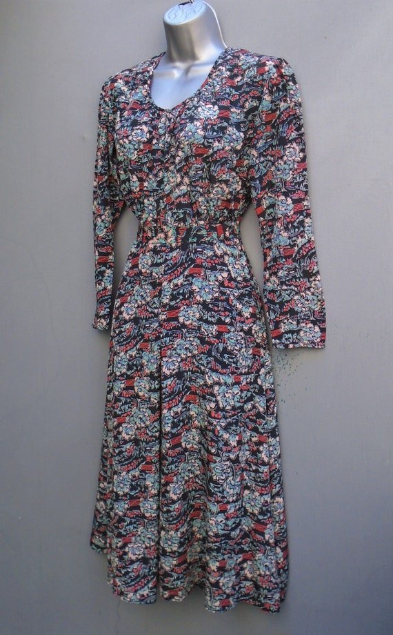 Rare Original 1930s Dress Novelty Dark Floral Pri… - image 5