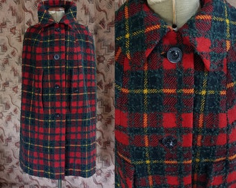 Vintage Tartan Boucle Textured Cape Cloak Coat Red Green Checked Jacket 1950s 60s