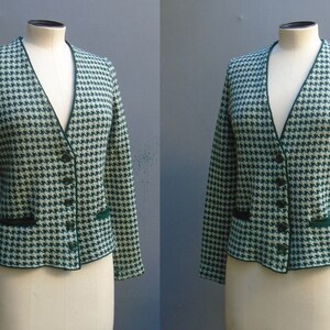 RARE Original Vintage 1930s 1940s Houndstooth Jersey Knit Jacket Cardigan Wool Sweater Green White image 2