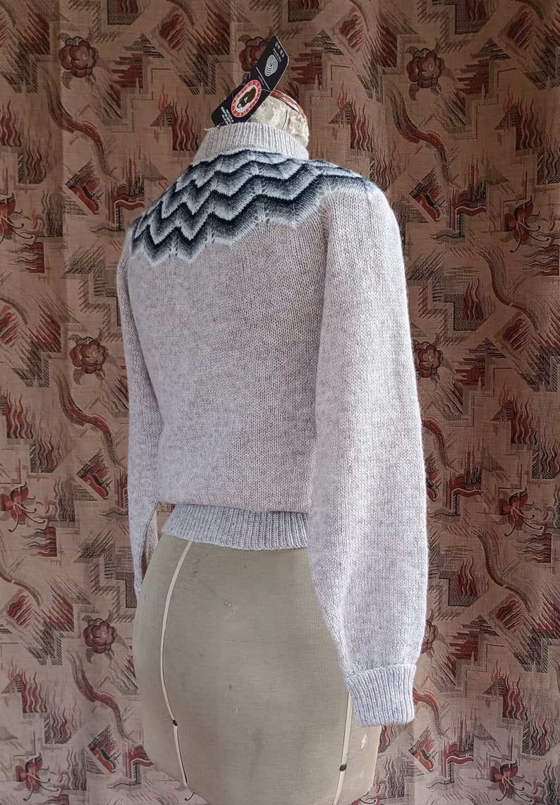 Vintage 1980s 50s 40s Style Shetland Wool Jumper Sweater Beige Natural Fair Isle Knitwear NOS Deadstock image 5