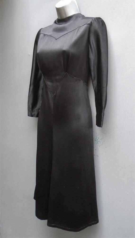 Rare Slinky Vintage 1930s 40s Dress Black Satin C… - image 3