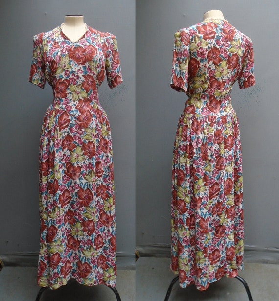 Vintage 1940s Afternoon Dress Novelty Bold Floral