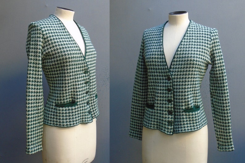 RARE Original Vintage 1930s 1940s Houndstooth Jersey Knit Jacket Cardigan Wool Sweater Green White image 4