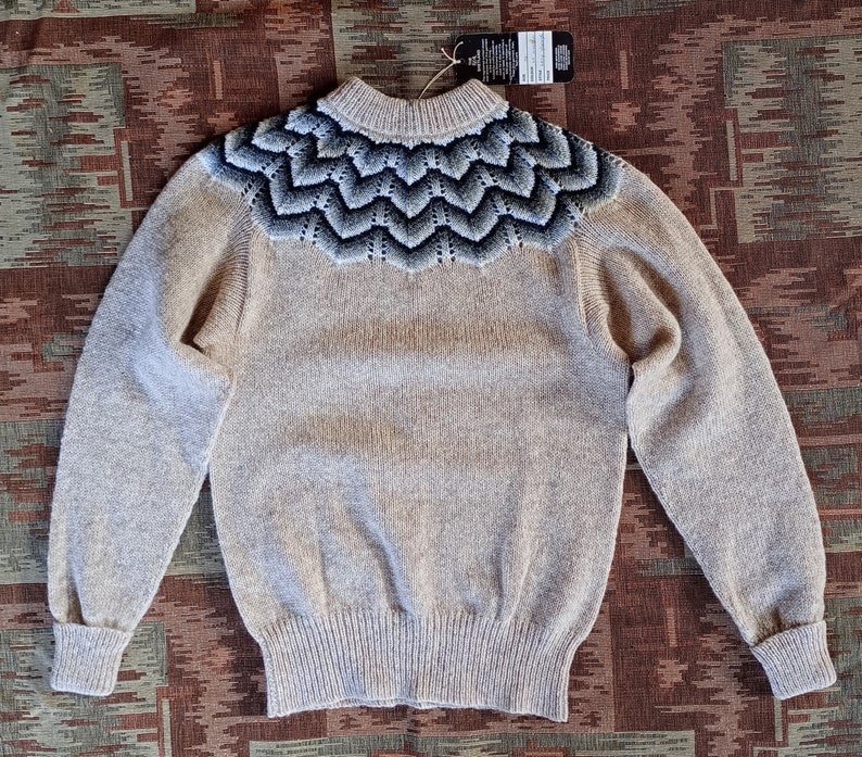 Vintage 1980s 50s 40s Style Shetland Wool Jumper Sweater Beige Natural Fair Isle Knitwear NOS Deadstock image 7