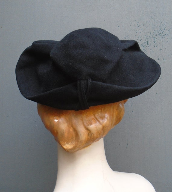 Vintage 1940s Black Felt Hat Bi-Corn Broad Brim H… - image 4
