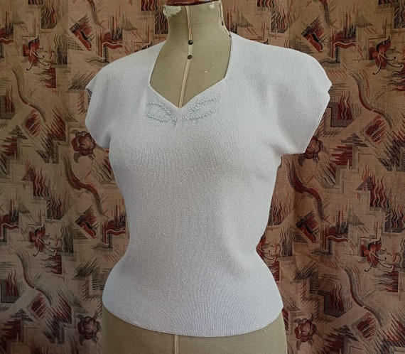 Vintage 1950s Knitted Sweater Dolman Silvery Oyst… - image 4