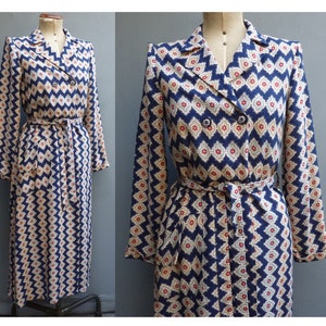 Vintage 1940s Housecoat Dressing Gown Robe Geometric Novelty Print 40s House Coat Lounging