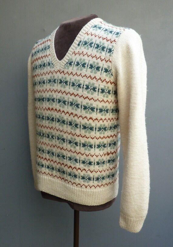 Vintage Hand Knitted Fair Isle Sweater Jumper Cre… - image 6