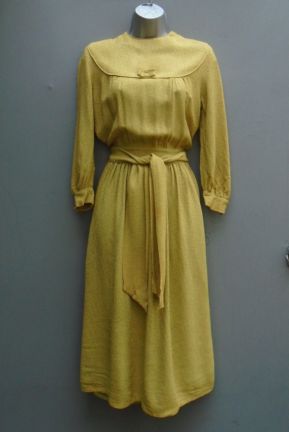 Original 1940s 30s Handmade Vintage Dress WW2 Cha… - image 1