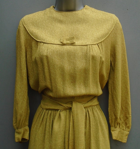 Original 1940s 30s Handmade Vintage Dress WW2 Cha… - image 2
