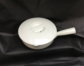 フランス製ヴィンテージ APILCO 白磁製キャセロール 蓋付き サイズ 2