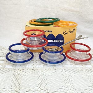 Set om 4, italienska, Ken Scott, klar akryl, äggkoppar, utbytbara färger, förpackad, Kitchenalia