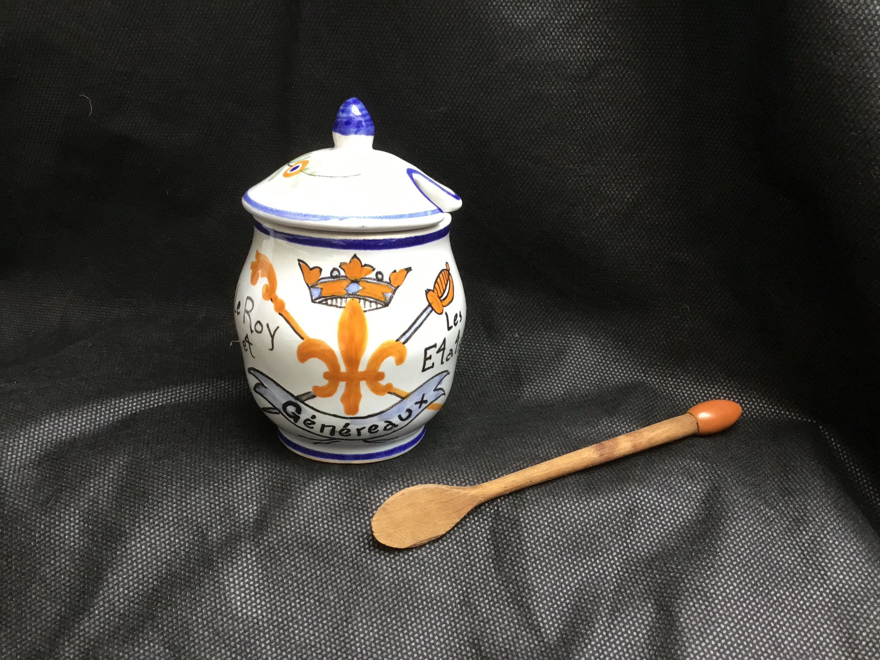 Millésime - Français. Poupon Gris, Céramique, Pot à Moutarde de Dijon avec Couvercle et Cuillère en 