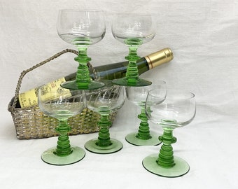 Lot de 2 années 1970, France, 10 cl, Riesling d'Alsace, verres à vin, pied vert, verre transparent