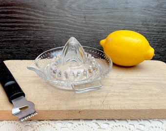 Vintage, French, Clear Glass, Lemon Juicer, Citron Press, Presse-Agrumes, Lemon Squeezer, Kitchenalia