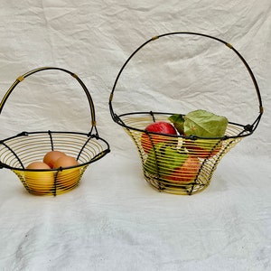 Corbeille à Fruits En Fil De Fer Tressé - Forme Ronde, Vintage