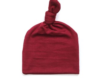 maroon baby hat