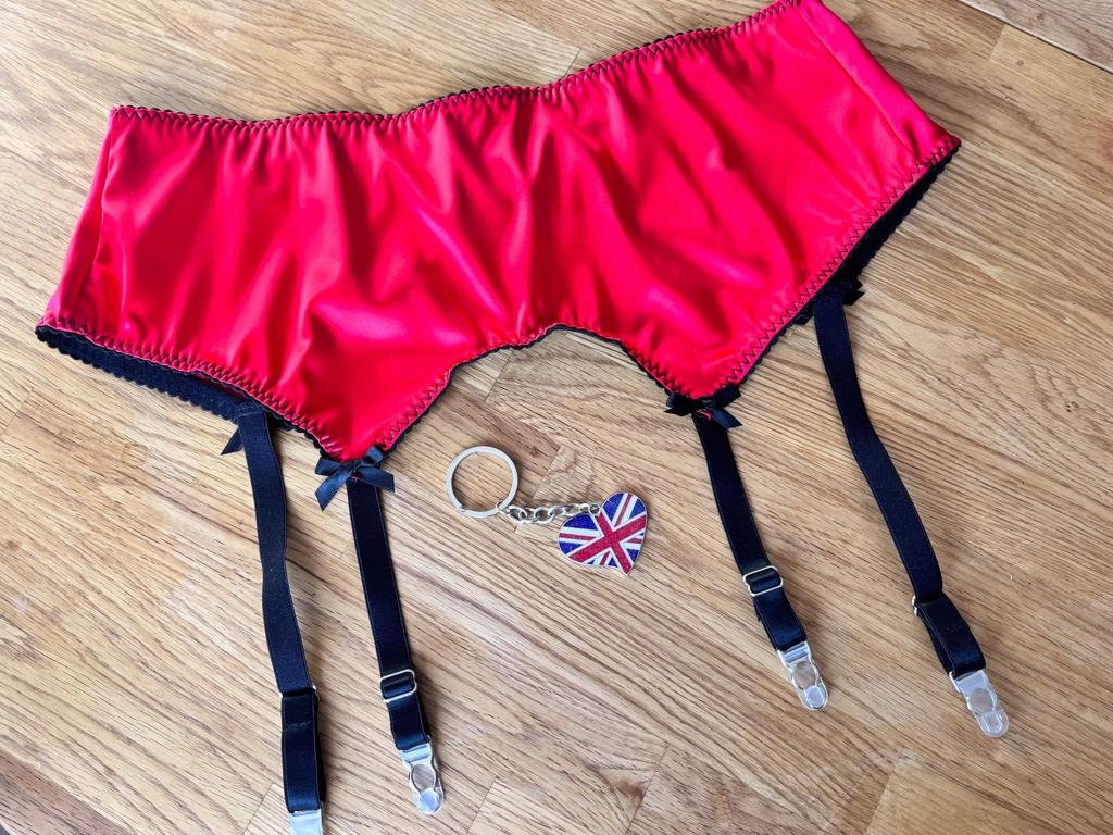 red satin garter belt Red Vintage Smooth Satin Garter Belt Women Sexy Bowknot Suspender Belt 6  Straps Clips Garters for Stockings Exotic Lingerie