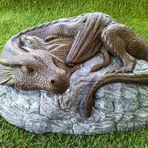 DRAGON & BABY garden Ornament weatherproof Stone Sculpture Statue Mythical gift for her him