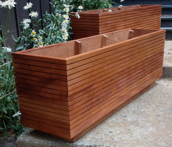 Mahogany Planters