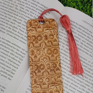 Day of The Dead Skulls With Tassel - Laser Engraved Wooden Bookmark