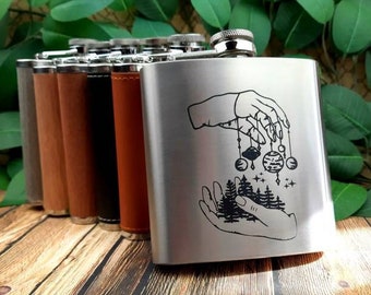 Christmas Hands - Leather & Wood Engraved 6oz Hip Flasks - Christmas Gift