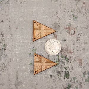 Bunting  Union Jack - Pack of 2 laser engraved wooden buttons