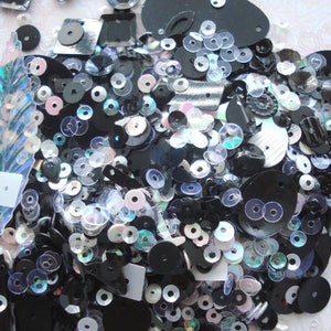 Gemischte Paillettenmischung, 75g - eine Farbe aus Schwarz und Silber
