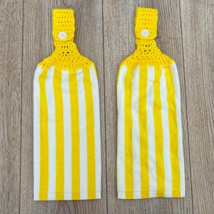 Crochet Stripe Kitchen Towels, (Set of 2) blue towel, summer colors, Crochet Top Dish Towels, lined towels, blue lined towels, blue themed