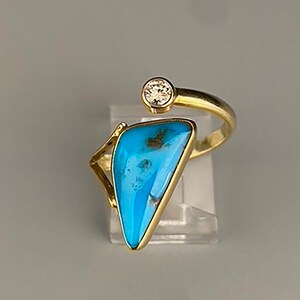 Gold, Turquoise and Diamond ring