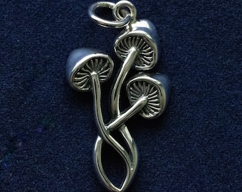 925 Sterling Silver Three Mushroom Charm