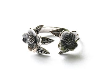Justerbar ring i 925 sterlingsilver med två kornblommor