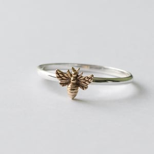 925 Sterling Silver Ring with Tiny Bronze Bee