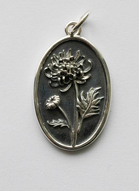 925 Sterling Silver Chrysanthemum Charm - November Birthflower