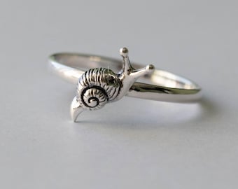 ハンドメイドのカタツムリの宝石リング：925スターリングシルバーの