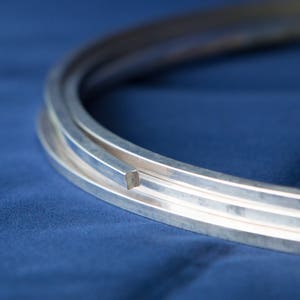 Filo quadrato in argento Sterling 925 (METÀ DURO)
