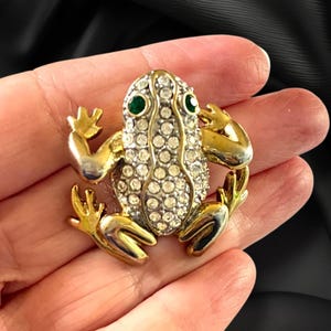Vintage Frog Brooch Clear Rhinestones Emerald Green Eyes