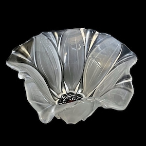 Vintage Walther Glas Flower Petal Bowl Susana Clear Satin Frosted