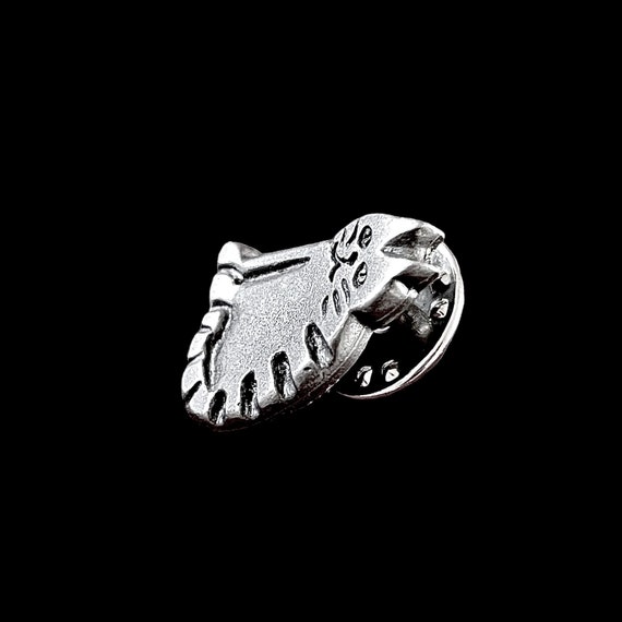 Vintage Striped Cat Tack Pin Pewter Scatter Pin D… - image 2