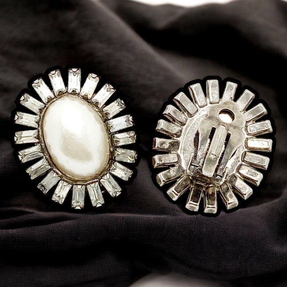 Vintage Faux Pearl Clear Baguette Rhinestones Sil… - image 1