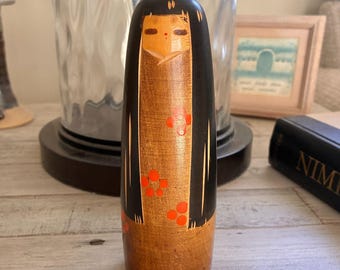 Sanpei Yamanaka Creative Kokeshi Doll, Japan Sosaku Wood Folk Art Shirokiya Label 1979