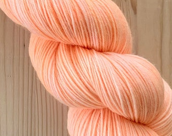 Hand dyed peach tonal sock yarn - Peachy