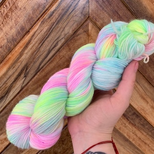 Hand dyed rainbow sock yarn - Lucky Charms  | Pastel sock yarn | Rainbow sock yarn | dyed-to-order