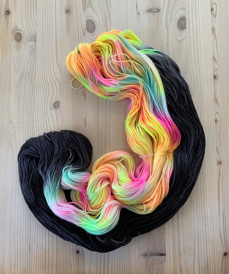 Hand dyed pastel rainbow and black sock yarn Toucan Sam Assigned color pooling yarn image 4