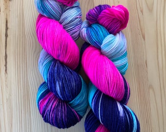 Hand dyed fingering sock yarn, superwash merino, pink, navy blue and neon blue yarn - Rave
