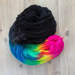 Rainbow Soft Yarn 100% Wool Gradient Multi Color Yarn for Crocheting K –  NICEEC